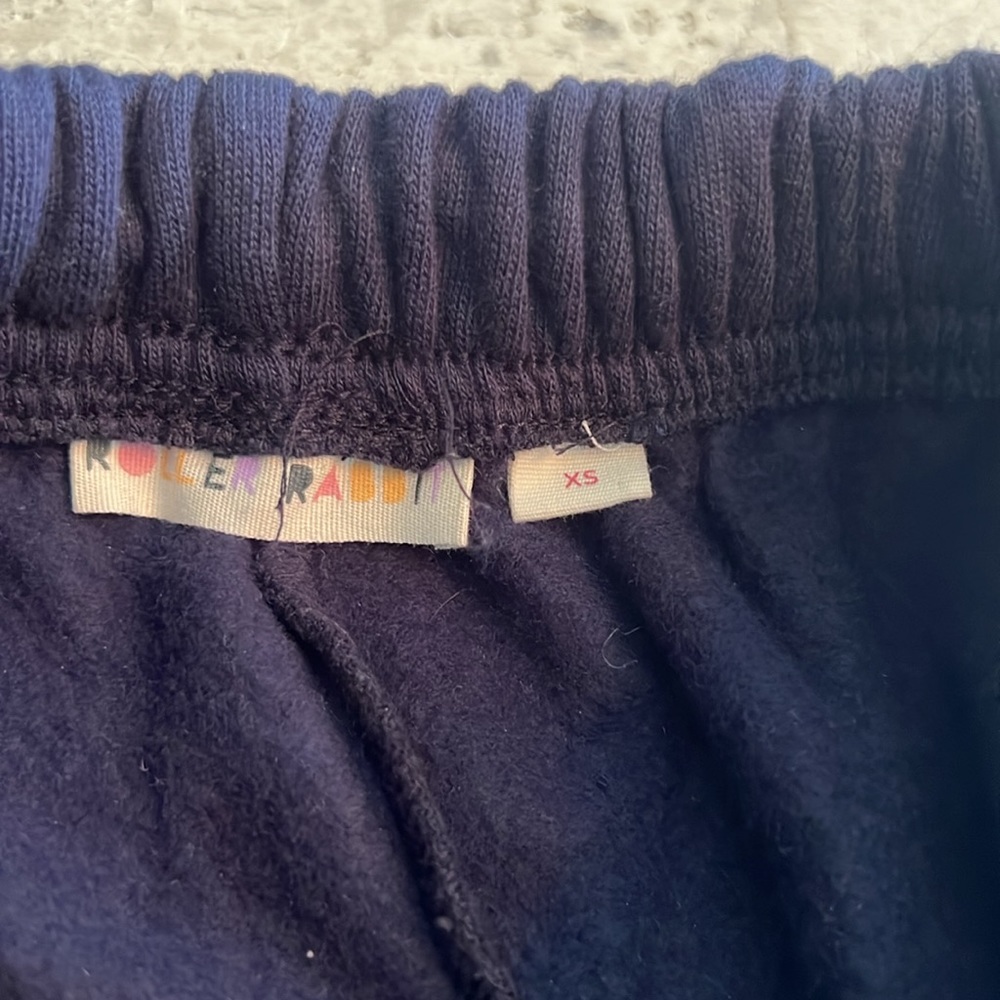 Roller Rabbit sweats - Picture 3 of 4